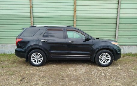 Ford Explorer VI, 2011 год, 1 080 000 рублей, 10 фотография