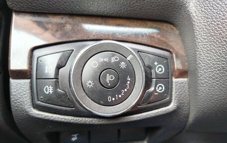 Ford Explorer VI, 2011 год, 1 080 000 рублей, 16 фотография