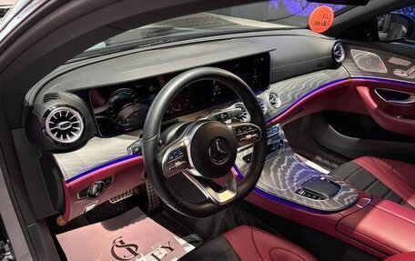 Mercedes-Benz CLS, 2021 год, 4 070 000 рублей, 11 фотография
