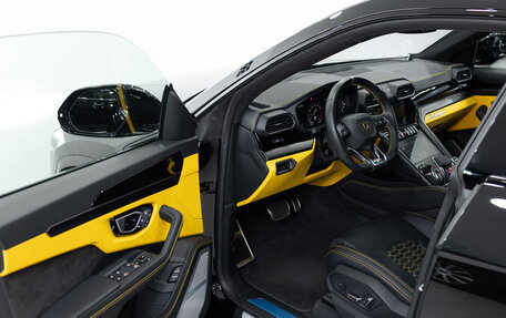 Lamborghini Urus I, 2021 год, 26 790 000 рублей, 7 фотография