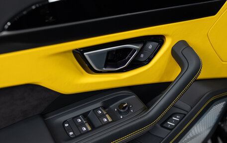 Lamborghini Urus I, 2021 год, 26 790 000 рублей, 9 фотография