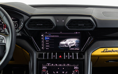 Lamborghini Urus I, 2021 год, 26 790 000 рублей, 28 фотография