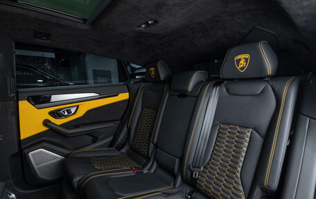 Lamborghini Urus I, 2021 год, 26 790 000 рублей, 34 фотография