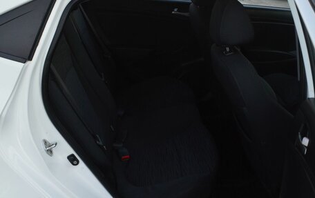 Hyundai Solaris II рестайлинг, 2014 год, 899 000 рублей, 18 фотография