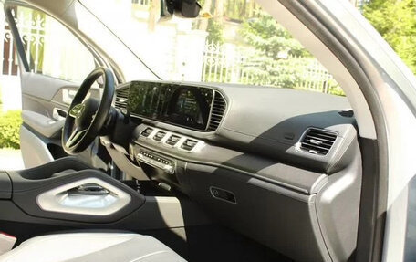 Mercedes-Benz GLE, 2022 год, 15 000 000 рублей, 13 фотография
