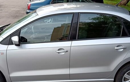 Volkswagen Polo VI (EU Market), 2011 год, 1 250 000 рублей, 2 фотография