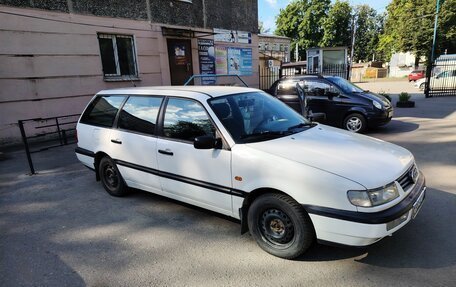Volkswagen Passat B4, 1996 год, 350 000 рублей, 3 фотография