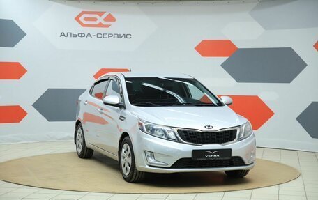 KIA Rio III рестайлинг, 2014 год, 690 000 рублей, 3 фотография