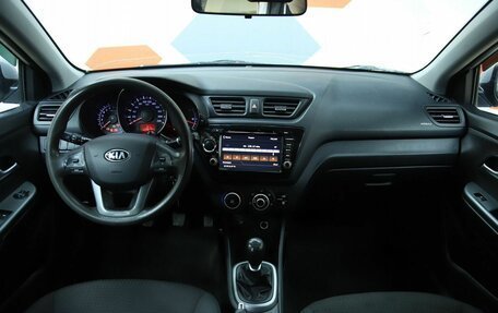 KIA Rio III рестайлинг, 2014 год, 690 000 рублей, 15 фотография