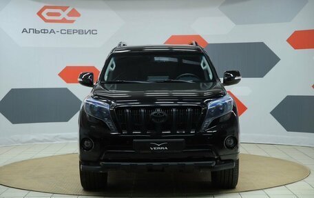 Toyota Land Cruiser Prado 150 рестайлинг 2, 2016 год, 3 690 000 рублей, 2 фотография