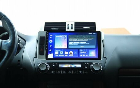 Toyota Land Cruiser Prado 150 рестайлинг 2, 2016 год, 3 690 000 рублей, 15 фотография