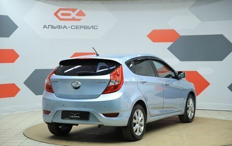 Hyundai Solaris II рестайлинг, 2012 год, 720 000 рублей, 5 фотография