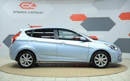 Hyundai Solaris II рестайлинг, 2012 год, 720 000 рублей, 4 фотография
