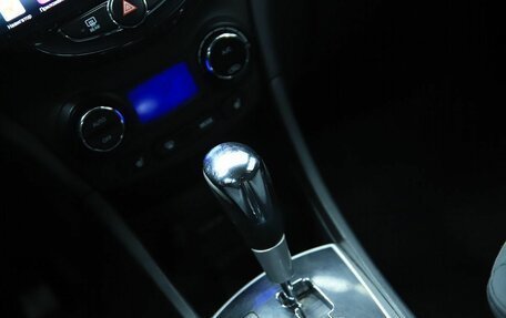 Hyundai Solaris II рестайлинг, 2012 год, 720 000 рублей, 16 фотография