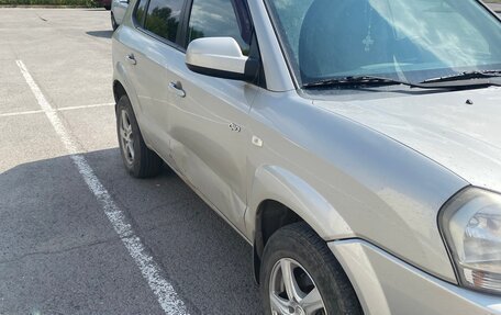 Hyundai Tucson III, 2008 год, 710 000 рублей, 3 фотография