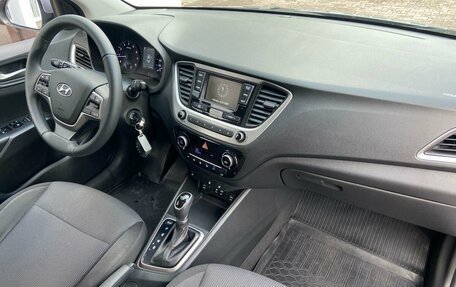 Hyundai Solaris II рестайлинг, 2018 год, 1 269 000 рублей, 8 фотография