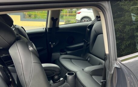 MINI Hatch, 2019 год, 2 350 000 рублей, 8 фотография