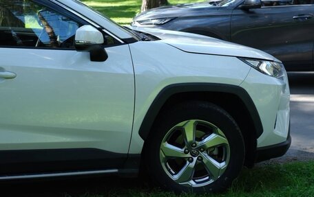 Toyota RAV4, 2020 год, 3 450 000 рублей, 14 фотография