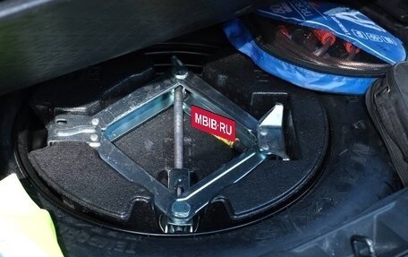 Toyota RAV4, 2020 год, 3 450 000 рублей, 23 фотография