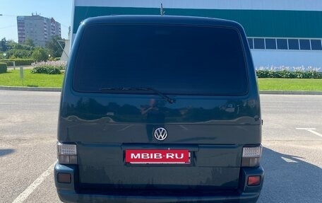 Volkswagen Multivan T4, 2001 год, 800 000 рублей, 3 фотография