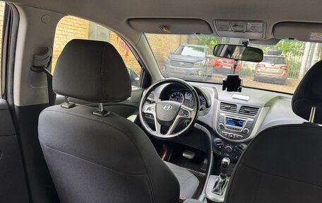 Hyundai Solaris II рестайлинг, 2014 год, 950 000 рублей, 9 фотография