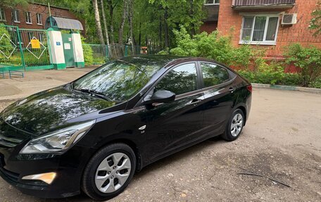 Hyundai Solaris II рестайлинг, 2014 год, 950 000 рублей, 4 фотография