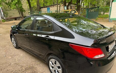 Hyundai Solaris II рестайлинг, 2014 год, 950 000 рублей, 5 фотография