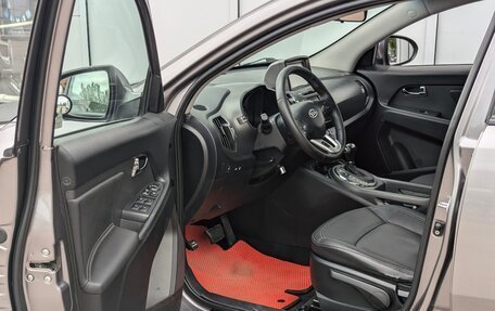 KIA Sportage III, 2011 год, 1 100 000 рублей, 10 фотография