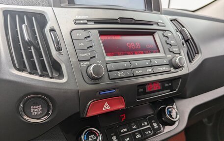 KIA Sportage III, 2011 год, 1 100 000 рублей, 24 фотография