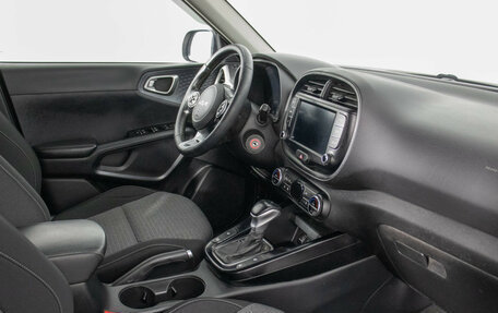 KIA Soul III, 2021 год, 1 370 000 рублей, 9 фотография
