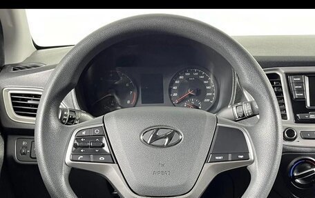 Hyundai Solaris II рестайлинг, 2020 год, 1 650 000 рублей, 15 фотография