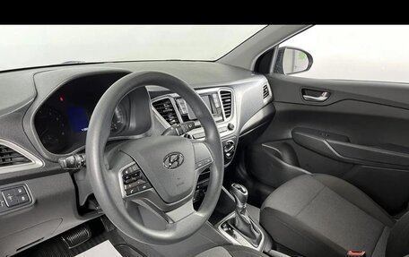 Hyundai Solaris II рестайлинг, 2020 год, 1 650 000 рублей, 11 фотография