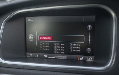 Volvo V40 II рестайлинг, 2013 год, 1 055 000 рублей, 1 фотография