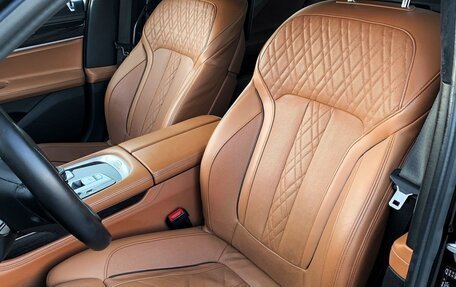 BMW 7 серия, 2016 год, 3 330 000 рублей, 15 фотография