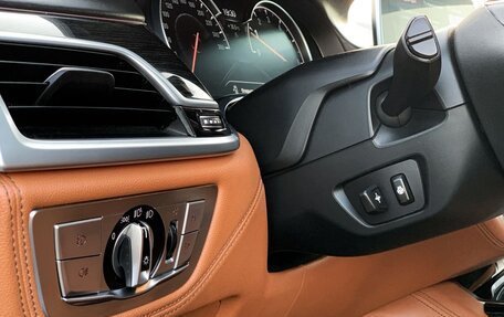 BMW 7 серия, 2016 год, 3 330 000 рублей, 21 фотография