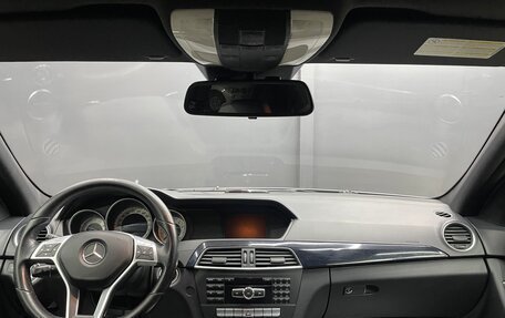 Mercedes-Benz C-Класс, 2011 год, 1 250 000 рублей, 6 фотография