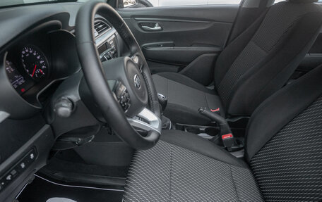 KIA Rio IV, 2018 год, 858 000 рублей, 12 фотография