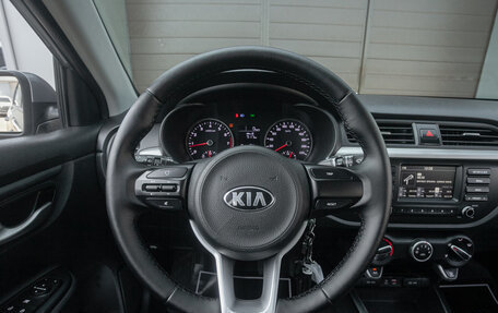 KIA Rio IV, 2018 год, 858 000 рублей, 19 фотография
