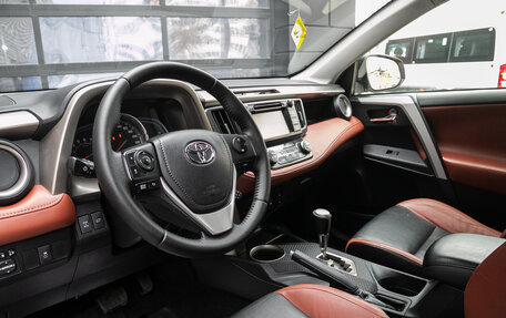 Toyota RAV4, 2014 год, 1 498 000 рублей, 23 фотография