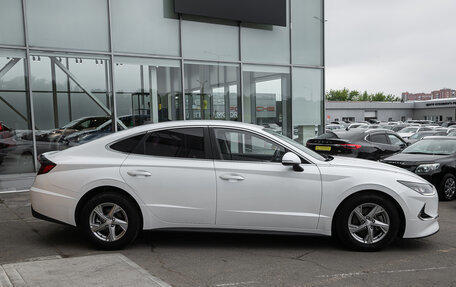 Hyundai Sonata VIII, 2019 год, 1 899 000 рублей, 18 фотография