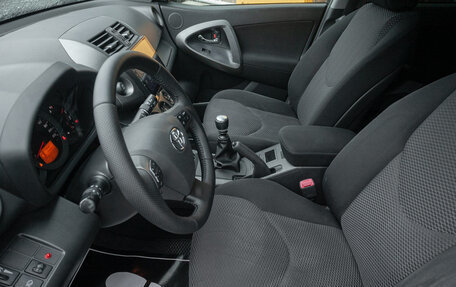 Toyota RAV4, 2011 год, 1 298 000 рублей, 21 фотография