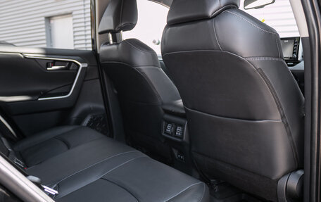 Toyota RAV4, 2021 год, 3 355 000 рублей, 11 фотография