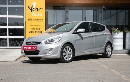 Hyundai Solaris II рестайлинг, 2013 год, 925 000 рублей, 17 фотография