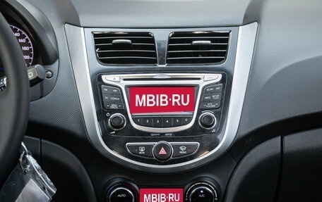 Hyundai Solaris II рестайлинг, 2013 год, 925 000 рублей, 9 фотография