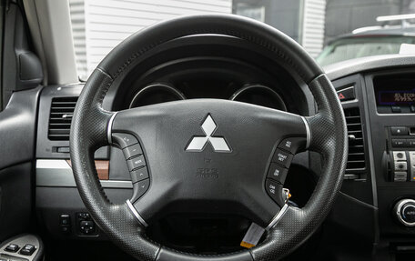 Mitsubishi Pajero IV, 2007 год, 1 773 000 рублей, 5 фотография