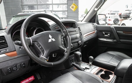 Mitsubishi Pajero IV, 2007 год, 1 773 000 рублей, 10 фотография