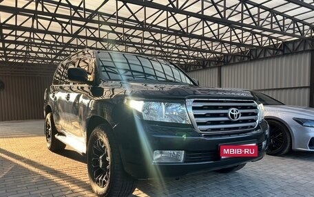 Toyota Land Cruiser 200, 2010 год, 2 500 000 рублей, 1 фотография