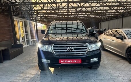 Toyota Land Cruiser 200, 2010 год, 2 500 000 рублей, 2 фотография