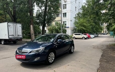 Opel Astra J, 2012 год, 770 000 рублей, 1 фотография