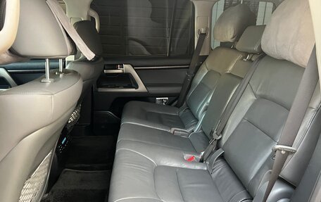 Toyota Land Cruiser 200, 2010 год, 2 500 000 рублей, 15 фотография